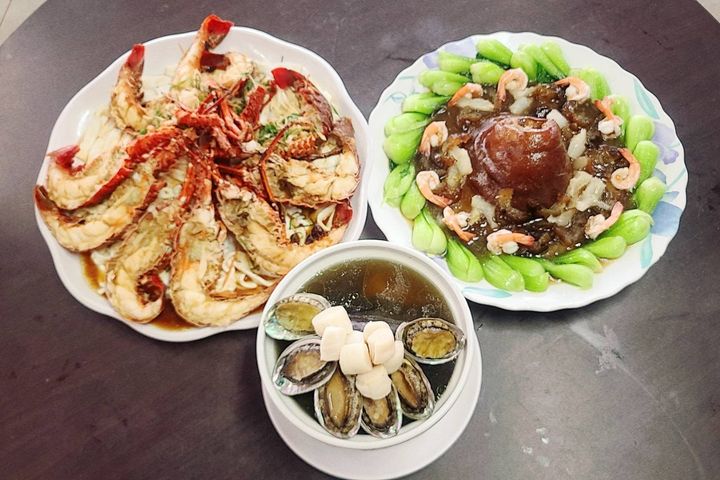 冬日來富基漁港大啖暖心海味。 圖:新北市政府漁業及漁港事業管理處/提供
