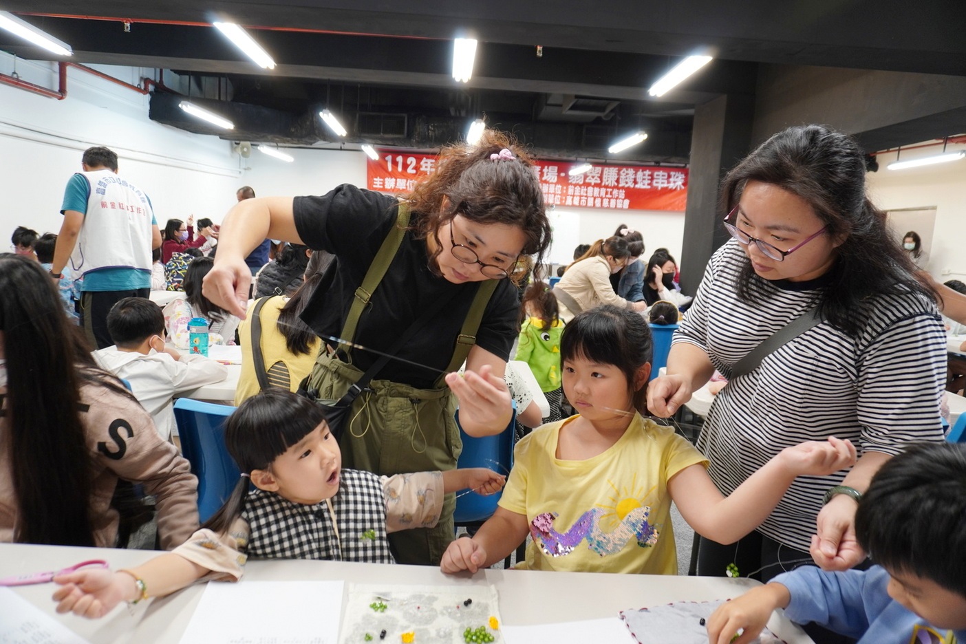 農曆年前玩串珠創意   高雄市社教館活動樂趣滿分