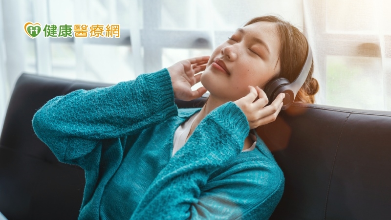聽喜歡的歌疼痛感降10% 國外研究:感性音樂更有效