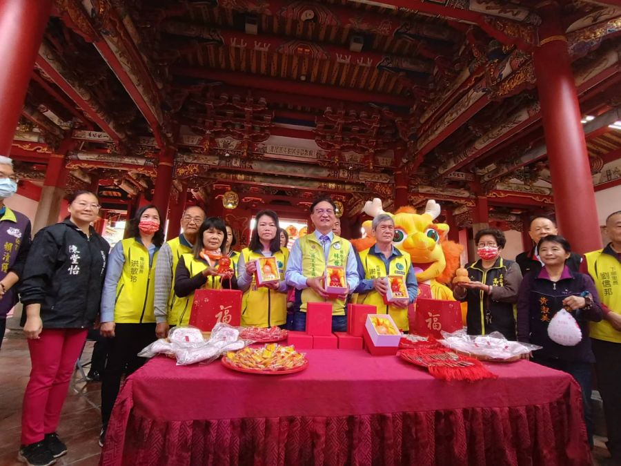 向天公借膽! 新春來彰化元清觀向天公博筊求文武膽