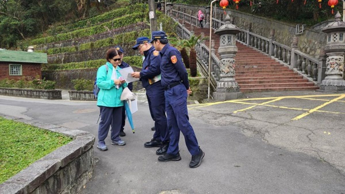迎接新年同時,內湖分局呼籲市民記得投資詐騙的風險,提高防範意識,確保一個平安喜樂的春節。(記者薛秀蓮翻攝)