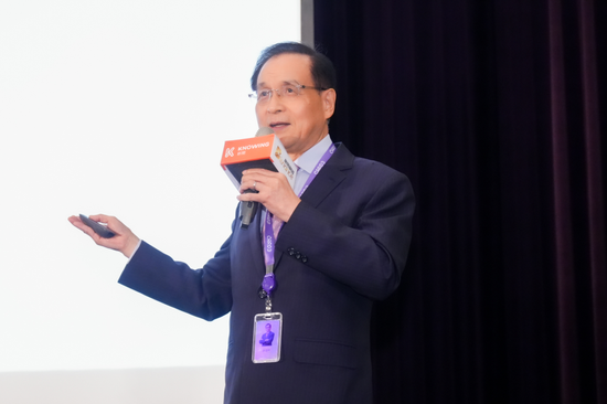 《Hit AI & Blockchain》財團法人商業發展研究院董事長許添財:台灣經濟要永續須抓住數位貿易新商模,才能開創貿易永續發展的新局面!