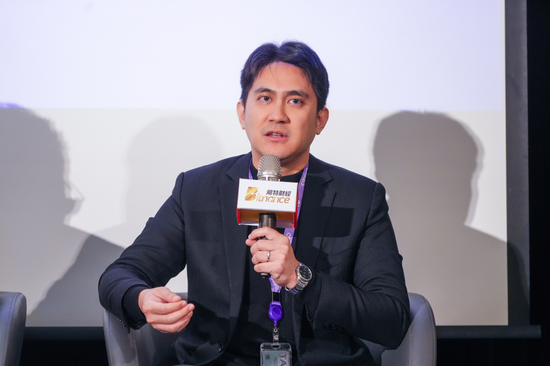 《Hit AI & Blockchain》台灣大學法律系副教授楊岳平:加密貨幣產業必須有「他律」與「自律」共存!