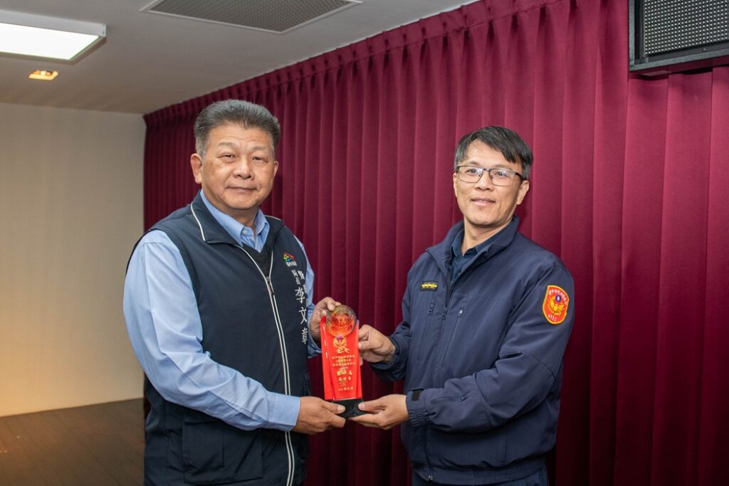 ▲圖說:警員高慈青 榮獲112年第4季協尋績優員警第1名的殊榮 (圖/台中市政府提供)