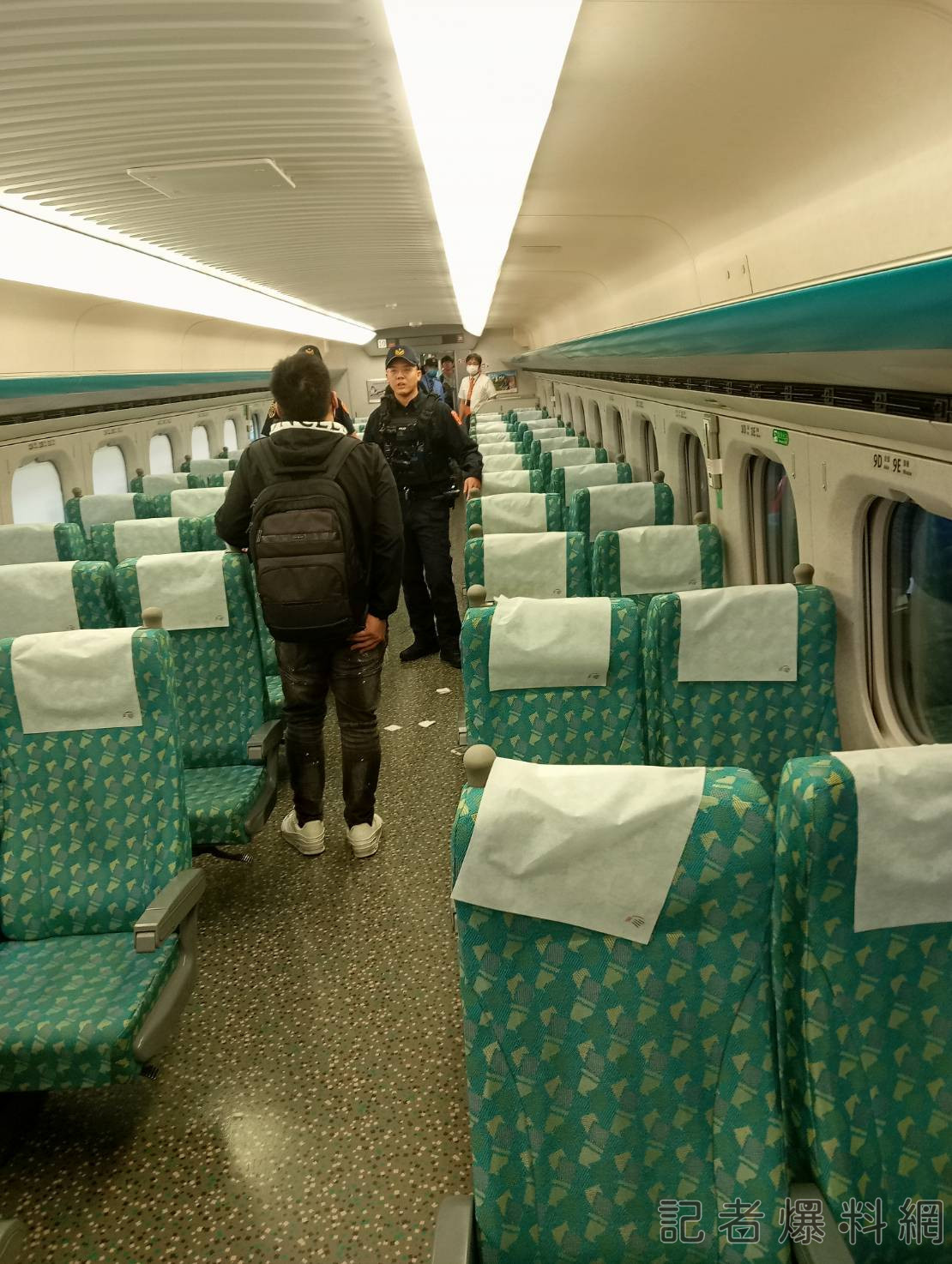 ▲台灣高鐵第1233車次驚傳有旅客發生糾紛。(圖/民眾提供)