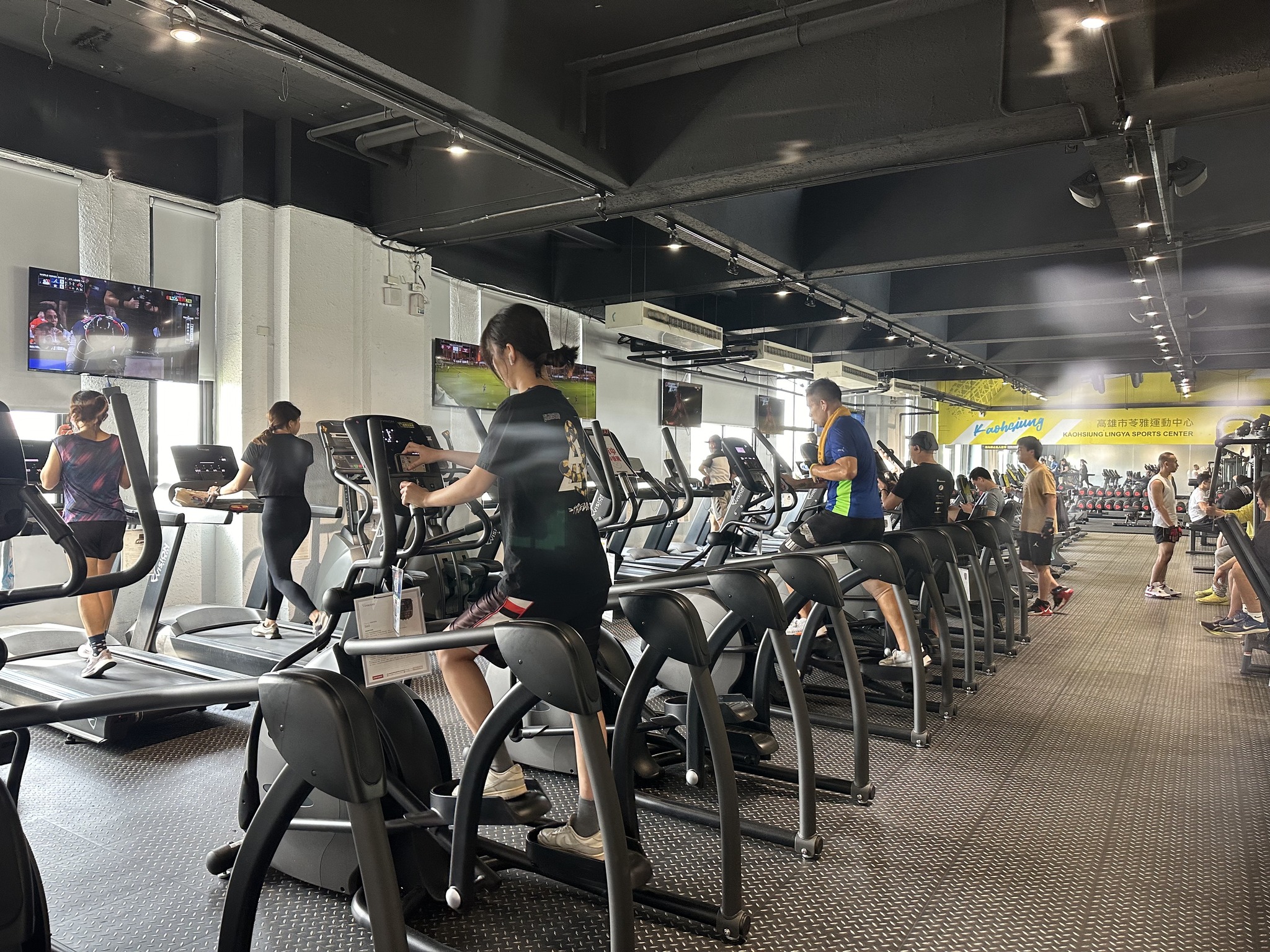 高雄運動場館春節服務不停歇 運動中心初二起陸續營業