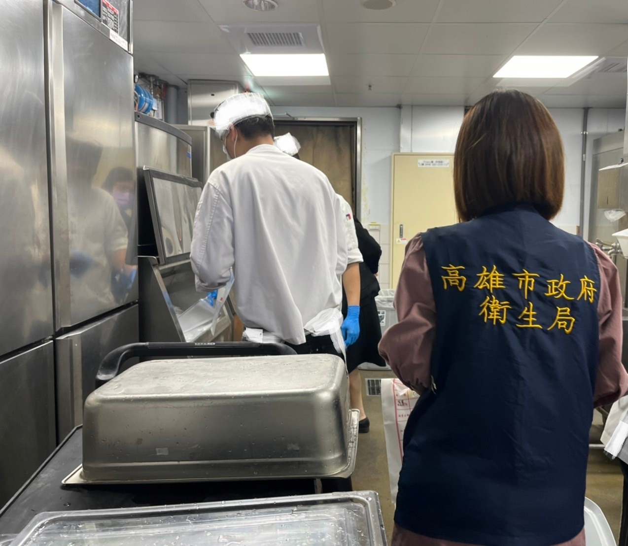 連鎖餐廳用餐疑似食物中毒 2人就醫