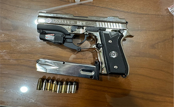 毒品通緝犯擁槍自重 宜警伺機逮人同時揪出另名犯嫌