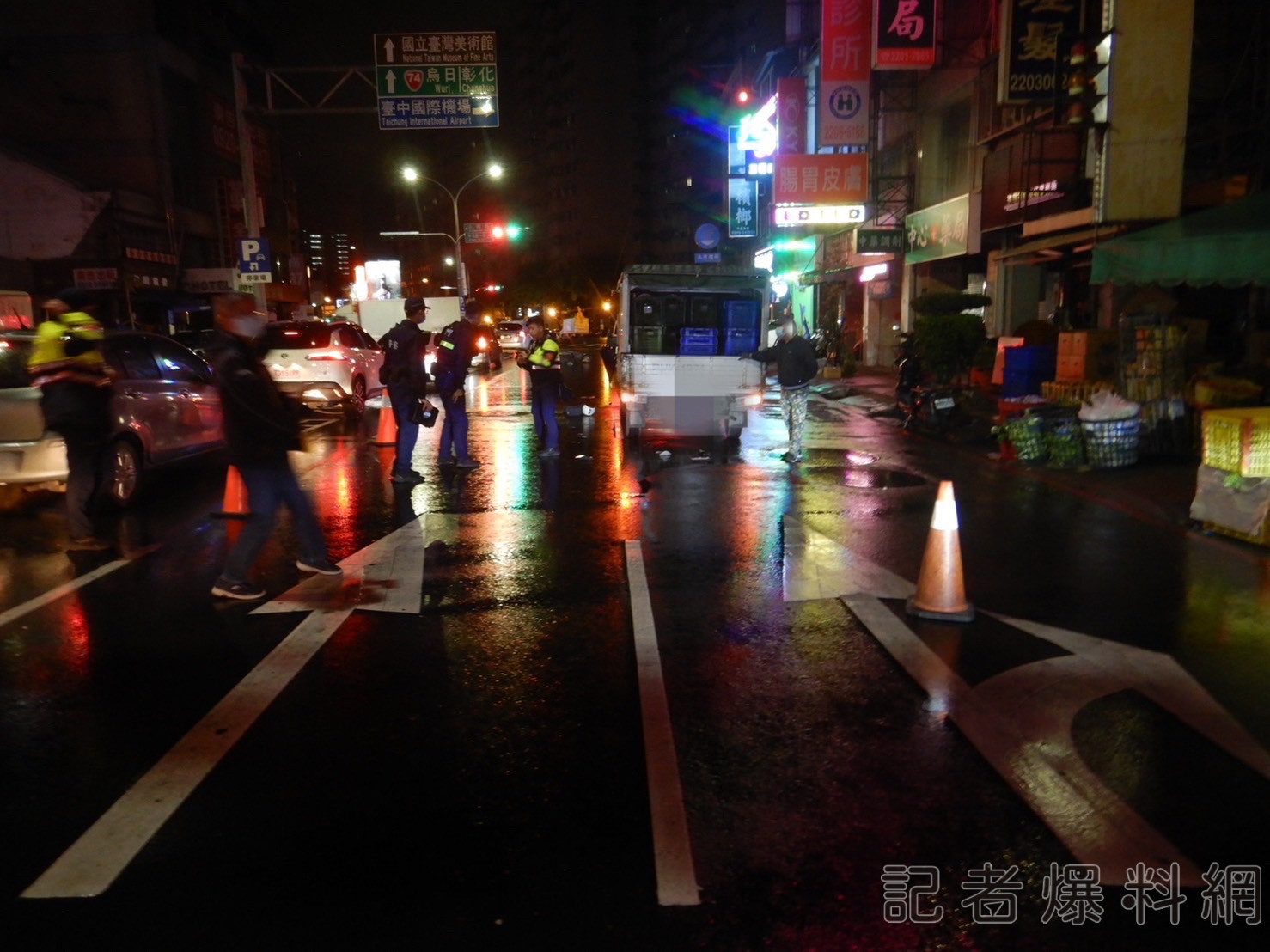 併排 臨停 車禍