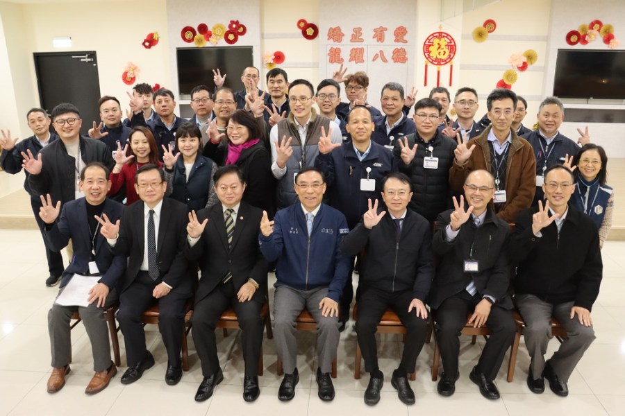 迎龍送兔 蔡清祥少觀所外役監圍爐過好年 274 迎龍送兔 蔡清祥少觀所外役監圍爐過好年 273