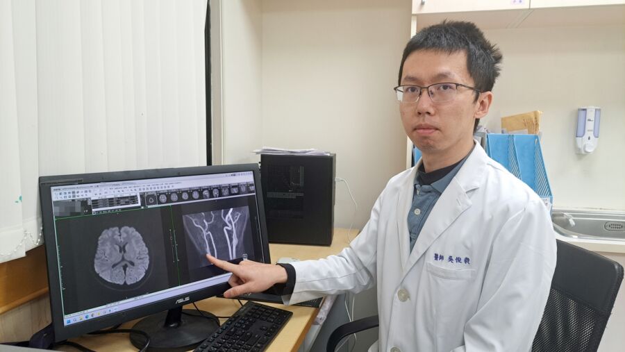 圖/衛生福利部臺北醫院吳俊毅醫師提醒,「不當按摩恐造成動脈剝離或中風,若按摩後感到不適等異常症狀應盡快就醫檢查」。(衛生福利部臺北醫院提供)