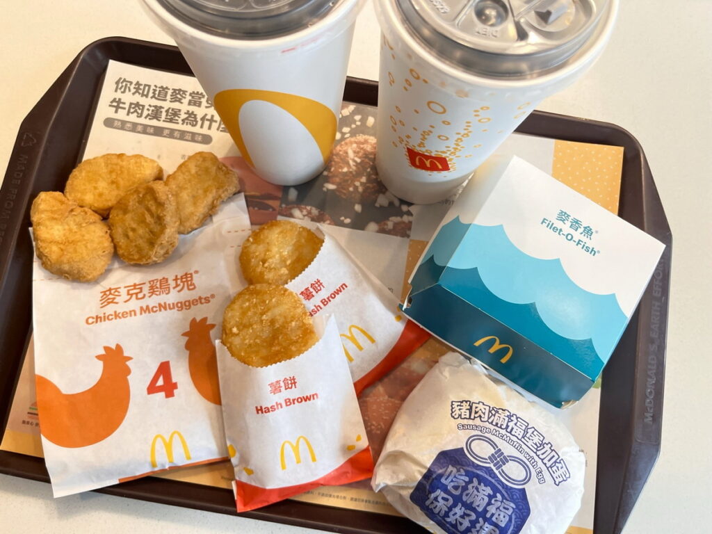 麥當勞「龍年開春優惠券」雙人早餐最多下殺近5折，熱銷主餐豬肉滿福堡系列回歸，還有麥香魚、蕈菇嫩蛋焙果堡也入列。