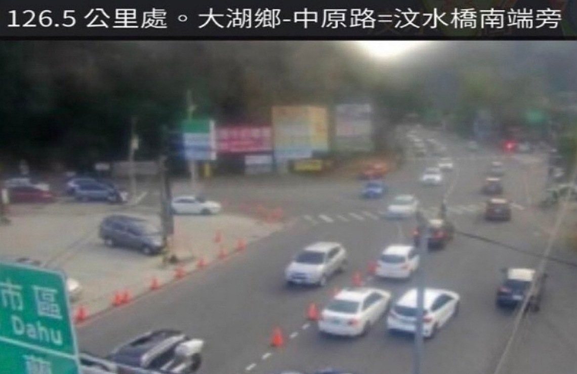 苗栗縣草莓溫泉季春節夯 大年初三湧入逾2萬5千車次
