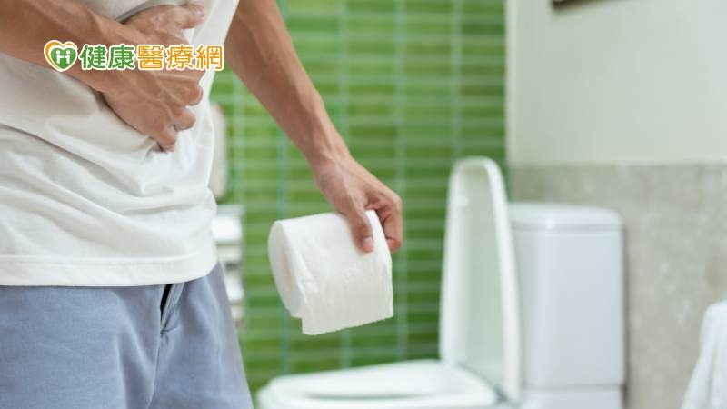 長期使用止痛藥也有可能導致便秘! 病患該如何治療、改善?