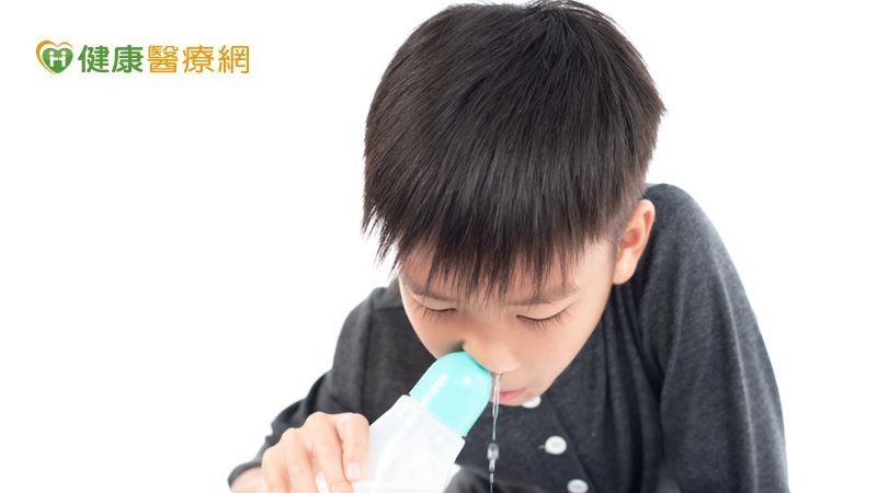 過敏性鼻炎生理食鹽水洗鼻只能暫時緩解 「中藥洗鼻法」成效佳