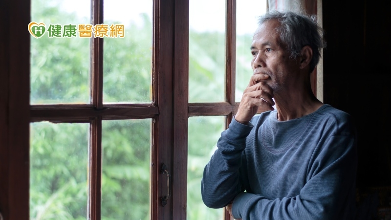 過年熱鬧團圓後好空虛&hellip;　當心老年憂鬱症9症狀纏身