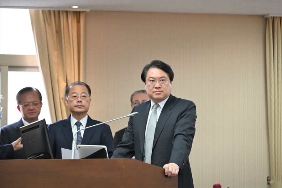 不動產違規檢舉半年裁罰462萬元 林右昌:遏止房市炒作 208 不動產違規檢舉半年裁罰462萬元 林右昌:遏止房市炒作 207