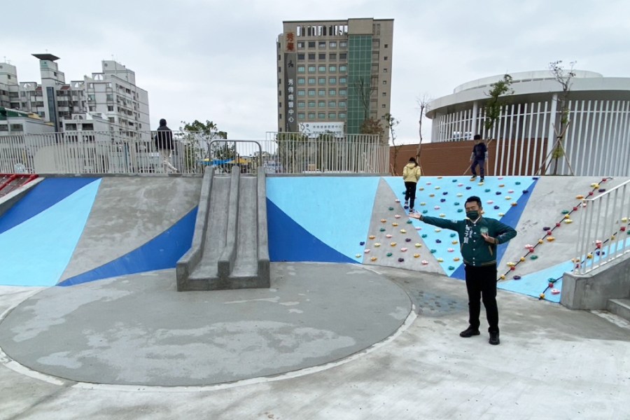 彰化2公園安全爆疑慮 楊子賢:實用性比美觀更重要 206 彰化2公園安全爆疑慮 楊子賢:實用性比美觀更重要 205