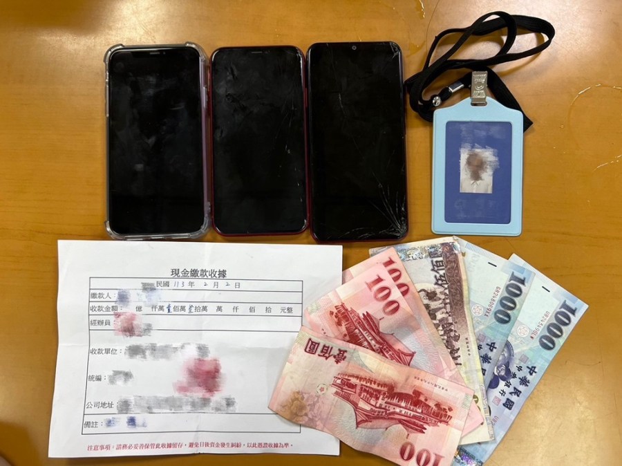 出金要再繳130萬元 49歲男被騙290萬元警逮二車手 227 cnews204240217a12