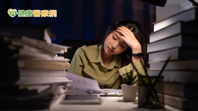 想到開工就憂鬱,甚至失眠! 精神科醫授「5秘笈」放鬆身心
