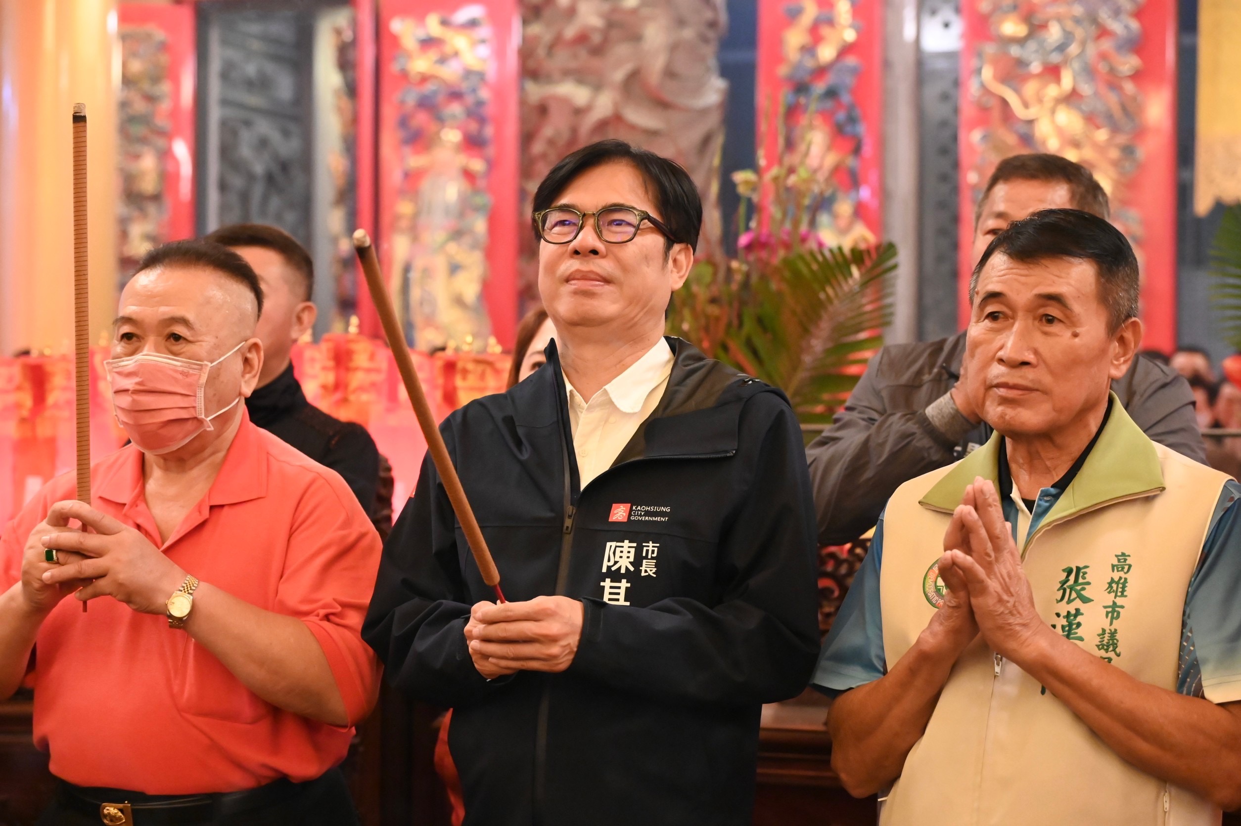 迎初九訪4座天公廟 高市長陳其邁祈市運昌隆 祝市民事事龍好
