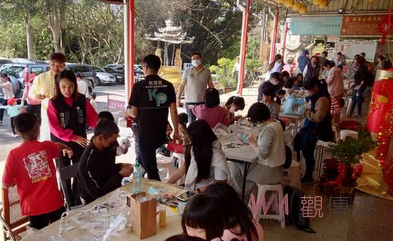 嘉義市蘭潭鎮德宮天公賀壽慶元宵 摺百鶴作燈籠亮智慧