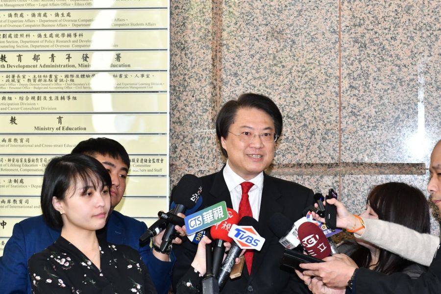 謝國樑親上火線回東岸商場爭議 林右昌回應! 200 謝國樑親上火線回東岸商場爭議 林右昌回應! 199