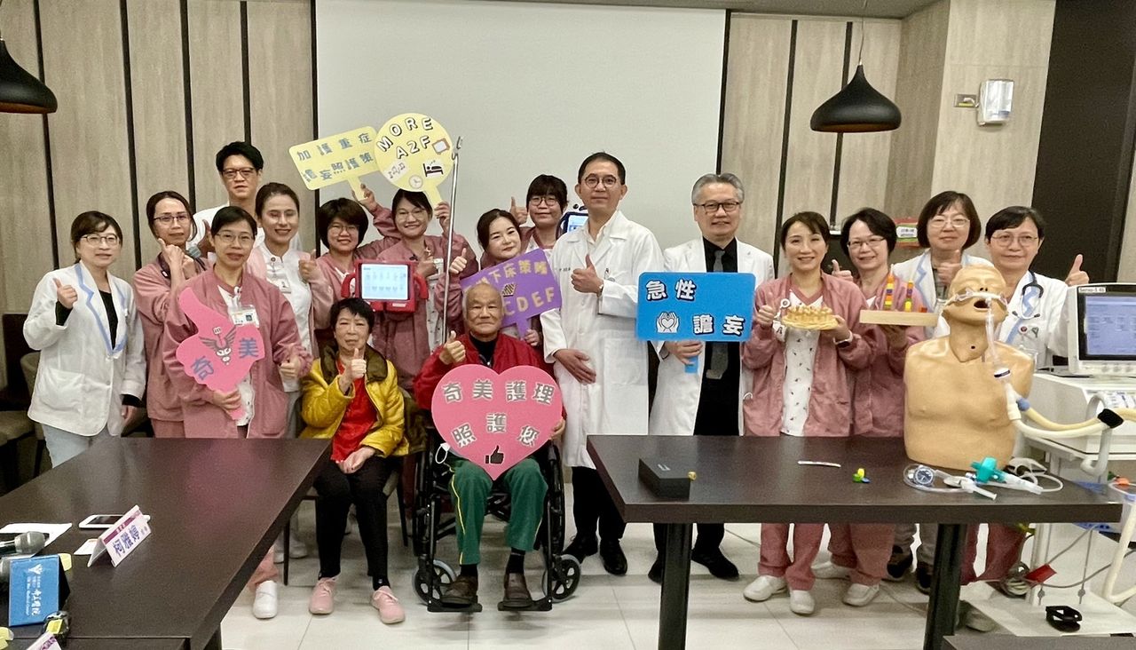 老翁術後看見螞蟻大軍及珍珠懸掛　譫妄組合式照護改善