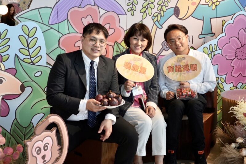 圖片說明:邀請小農「糧品屋」至現場,體現產地到餐桌的永續料理。