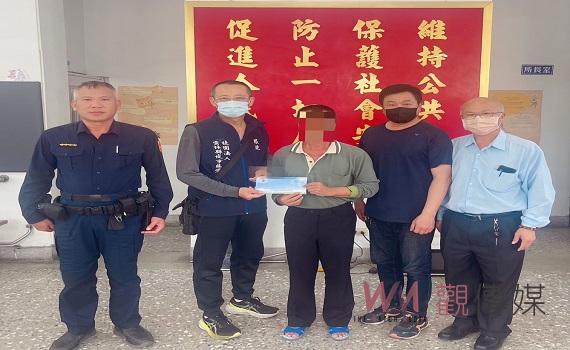 獨居民眾病逝 北港警偕夜市慈愛會送暖