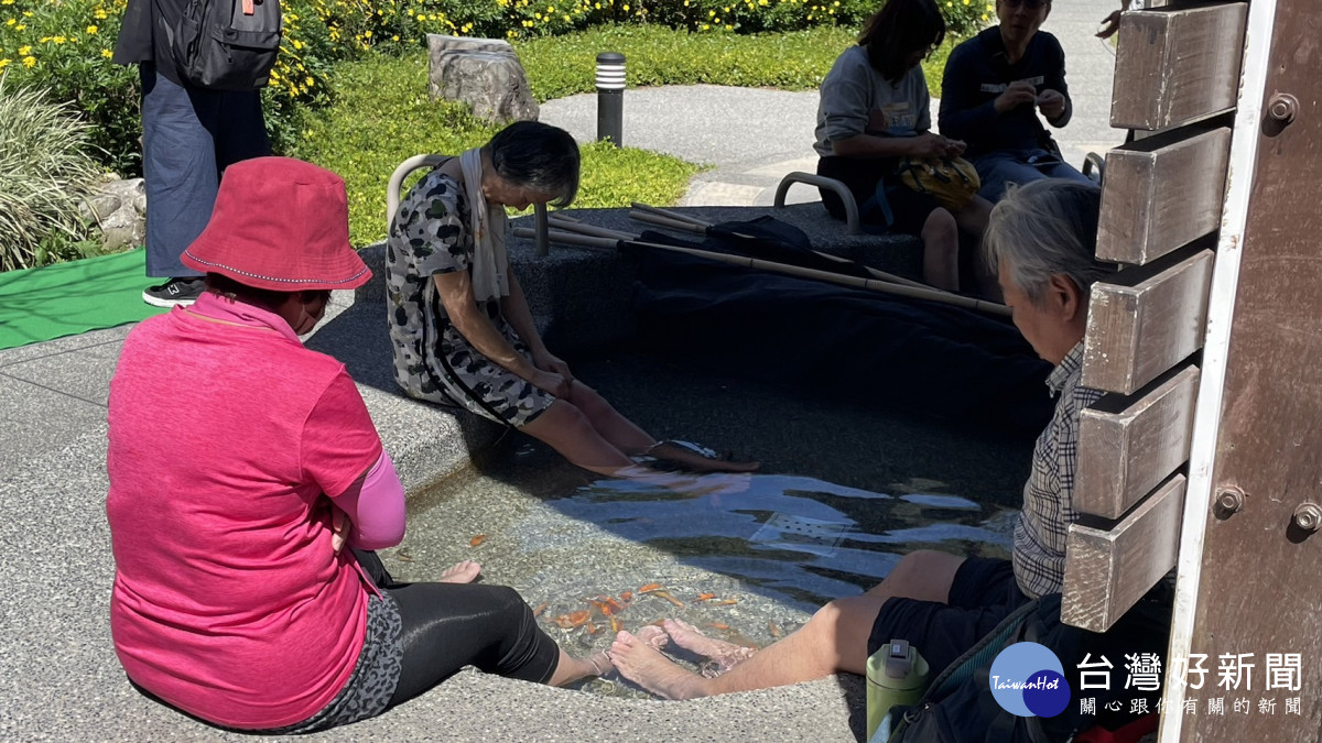 谷關溫泉公園泡腳池將轉型為冷泉親親魚泡腳池,預計4月初重新開放。