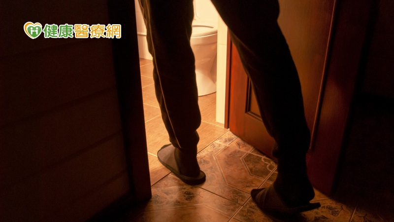 夜尿問題好困擾?醫師教您正確治療與用藥觀念