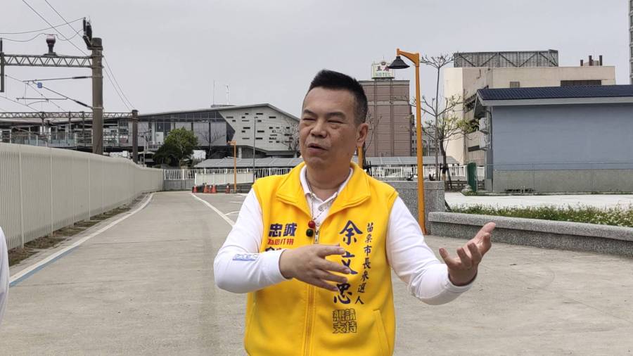 余文忠優化「鐵道綠廊」安全 成功促加反光條、延長夜間照明 204 余文忠優化「鐵道綠廊」安全 成功促加反光條、延長夜間照明 203
