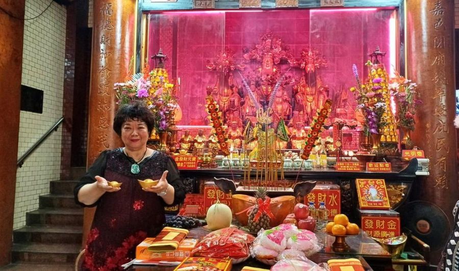 嘉市關廂境廟香火鼎盛 請元寶回投注站太靈驗開出大樂透頭獎
