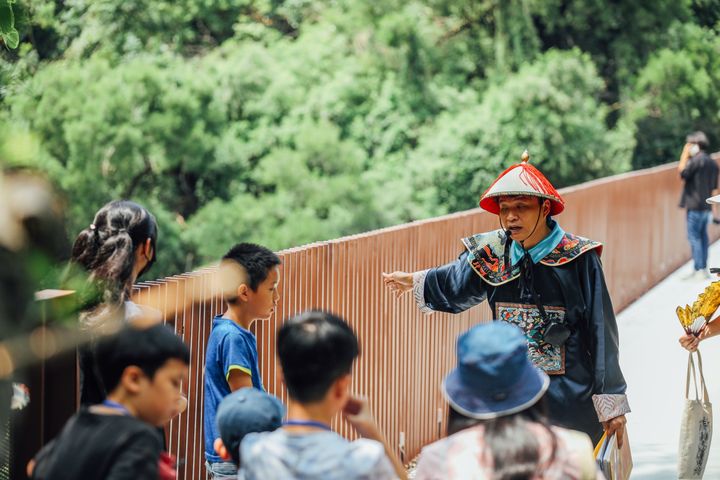穿越鳳山縣舊城,讓「高雄舊城文化協會」帶你走讀歷史文化。 圖:茂林國家風景區管理處/提供
