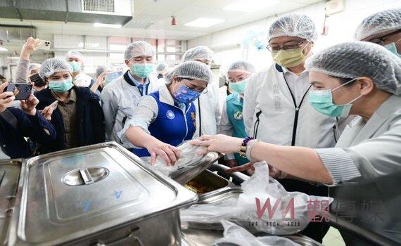 提升廚房衛生與安全 桃園學生營養午餐導入智慧廚房監控系統