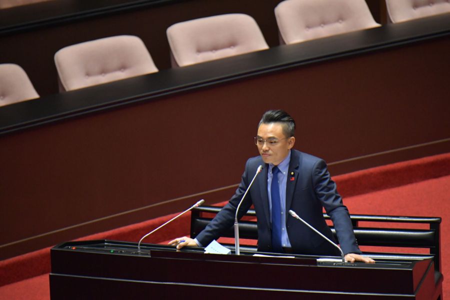 藍委質疑食安機制 陳建仁反擊:中市府未依法給複驗時間 190 藍委質疑食安機制 陳建仁反擊:中市府未依法給複驗時間 189