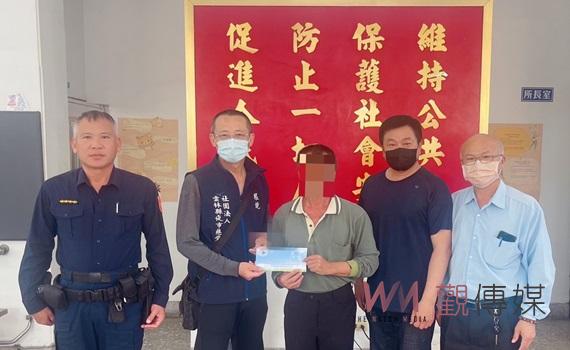 北港警與夜市慈愛會伸援手 幫助水林2家低收入戶安葬