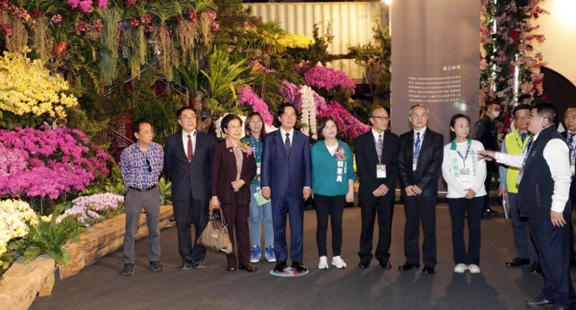 2國際蘭花展臺南揭幕駐臺使節團先觀賞