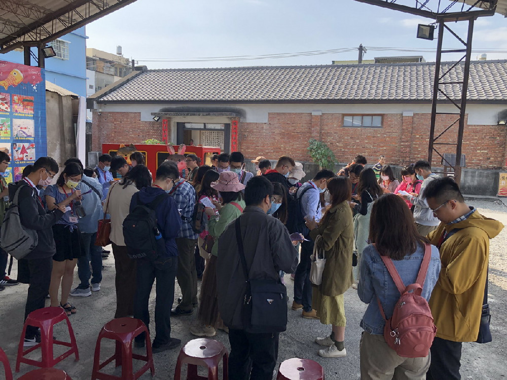 春暖花開迎幸福  單身男女龍總來