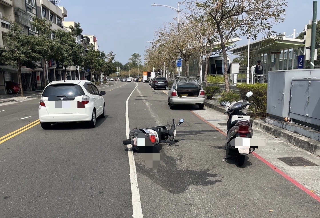 凱旋三路、二聖一路口交通事故