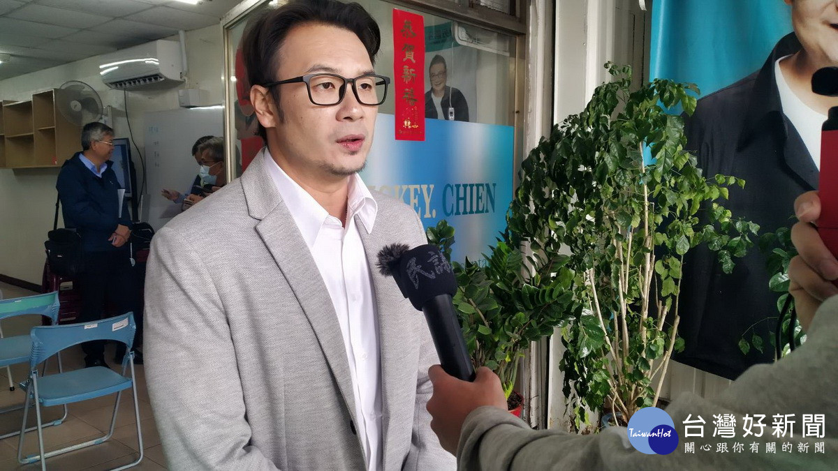 簡議員召開協調會並助成立訊息群組。(簡千翔服務處提供)