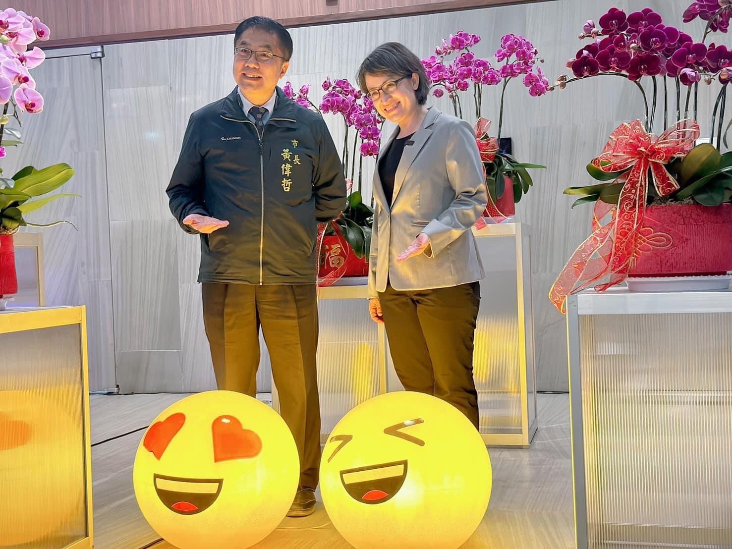 蕭美琴南下參觀世界蘭花展及台灣燈會 讚美台南的城市魅力