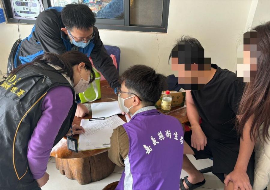 嘉縣衛生局追查問題辣椒粉流向 違規豬肉乾全數下架