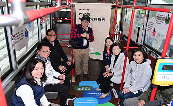 電巴化身行動博物館 宜蘭J-Path「淨好生活·零的日常」起跑