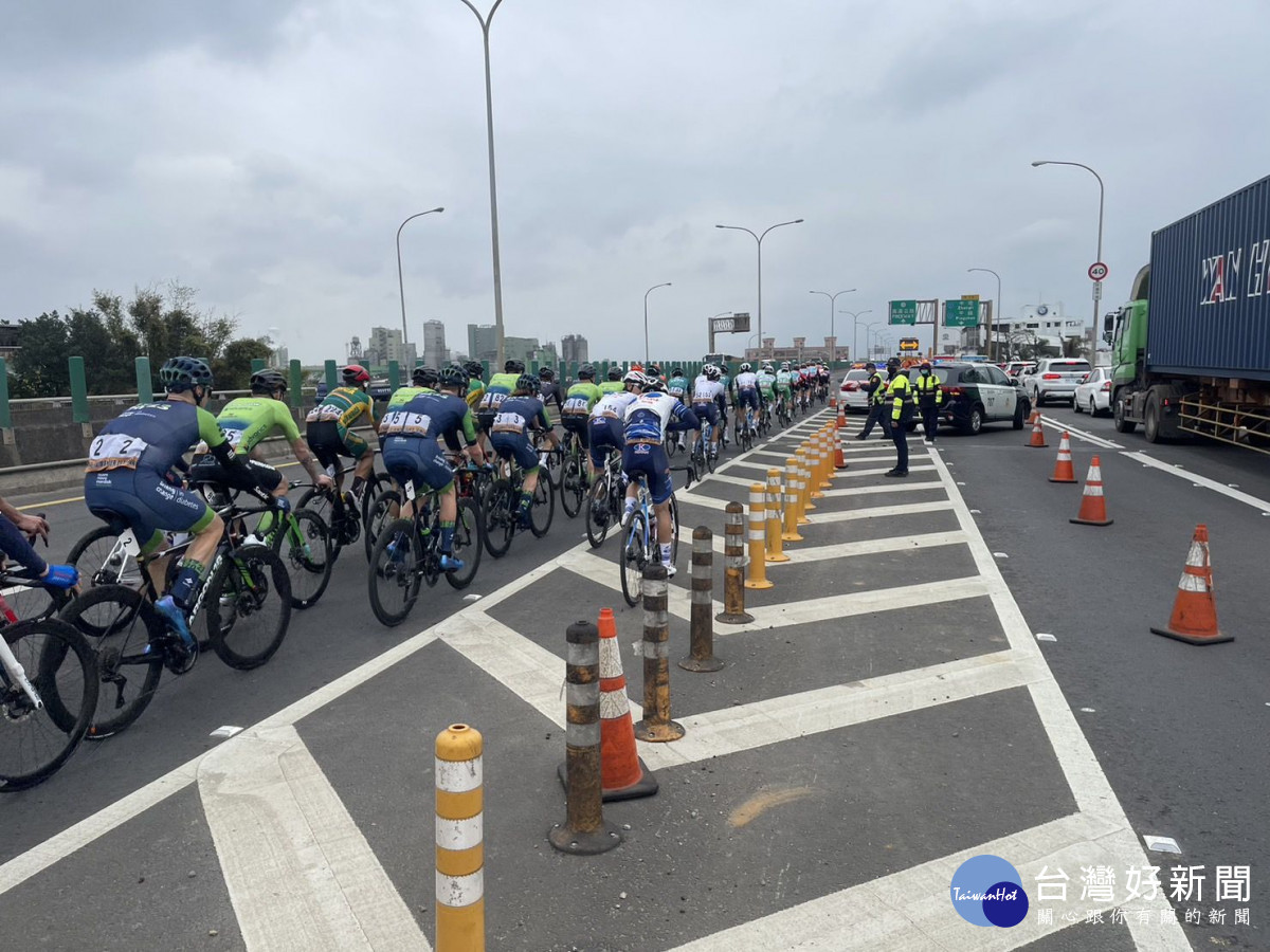 國際自由車環台賽，平鎮警分局規畫縝密交維計畫實施管制。