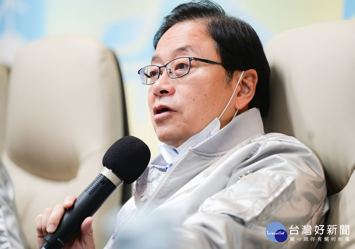 張市長致詞表示，以智慧化防制措施，提升空氣品質。