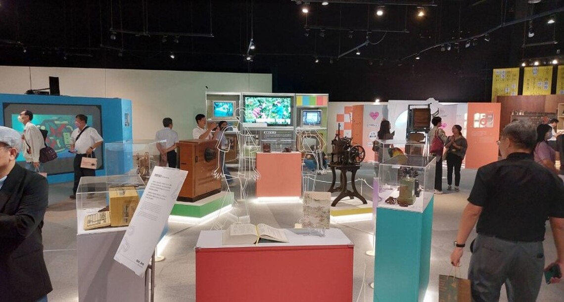 科工館上百件文物亮相!人造關係—開箱:傳播科技特展