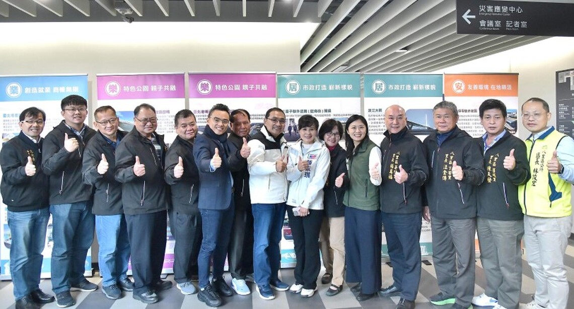農曆年後首場行動治理在八里 侯友宜:完整聯外交通路網 解決在地教育問題