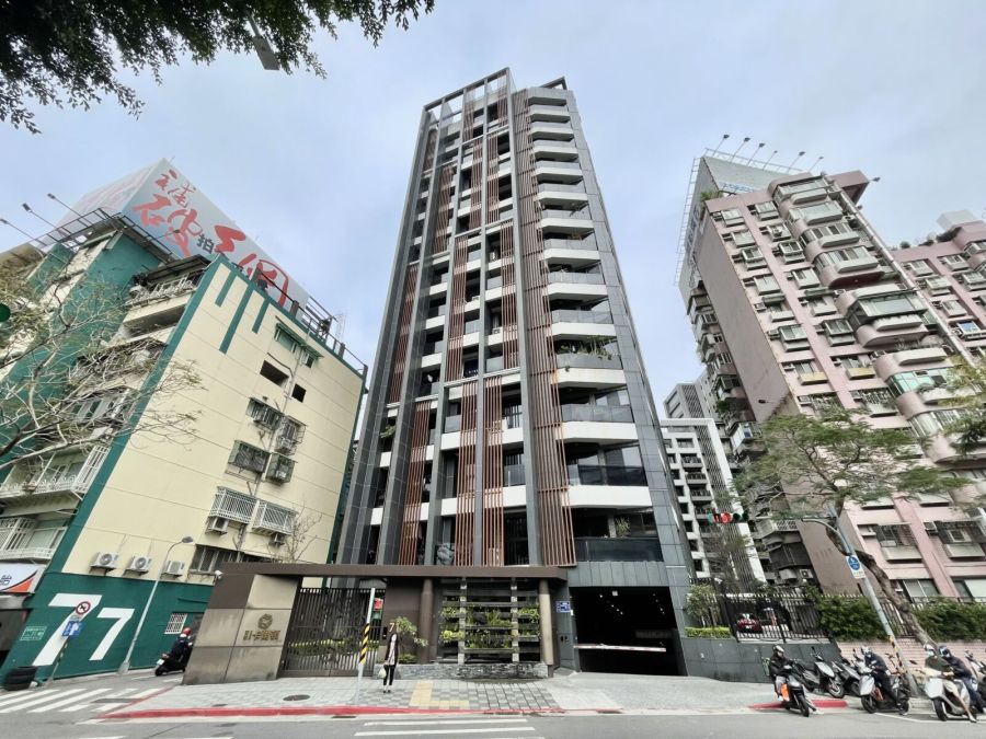 夢想入住台北市中心?中山新東京宅、安家T HOUSE、美麗國賓總價3千萬有找 204 夢想入住台北市中心?中山新東京宅、安家T HOUSE、美麗國賓總價3千萬有找 203